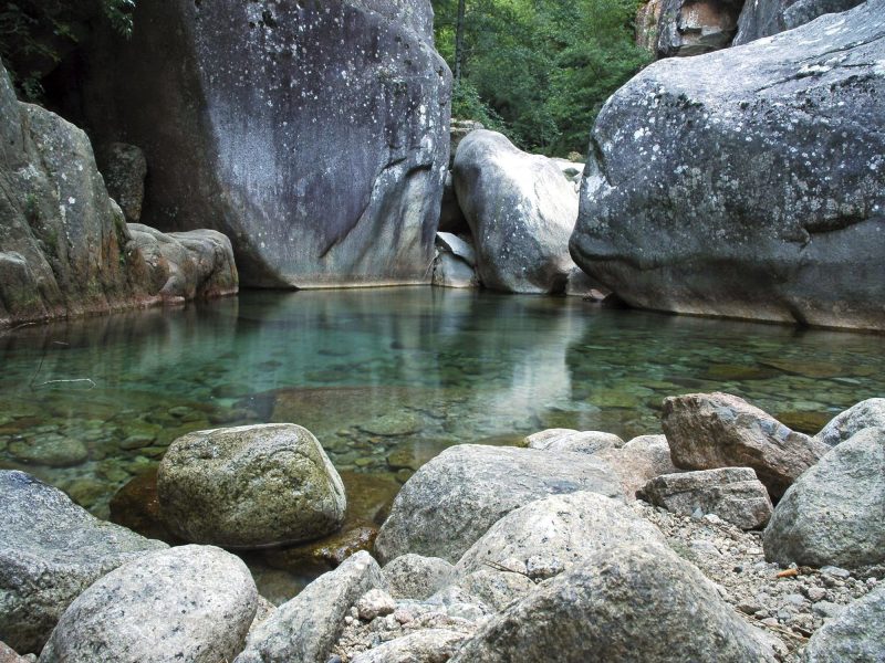 llech-canyon-pyrenees-d1fc190e00